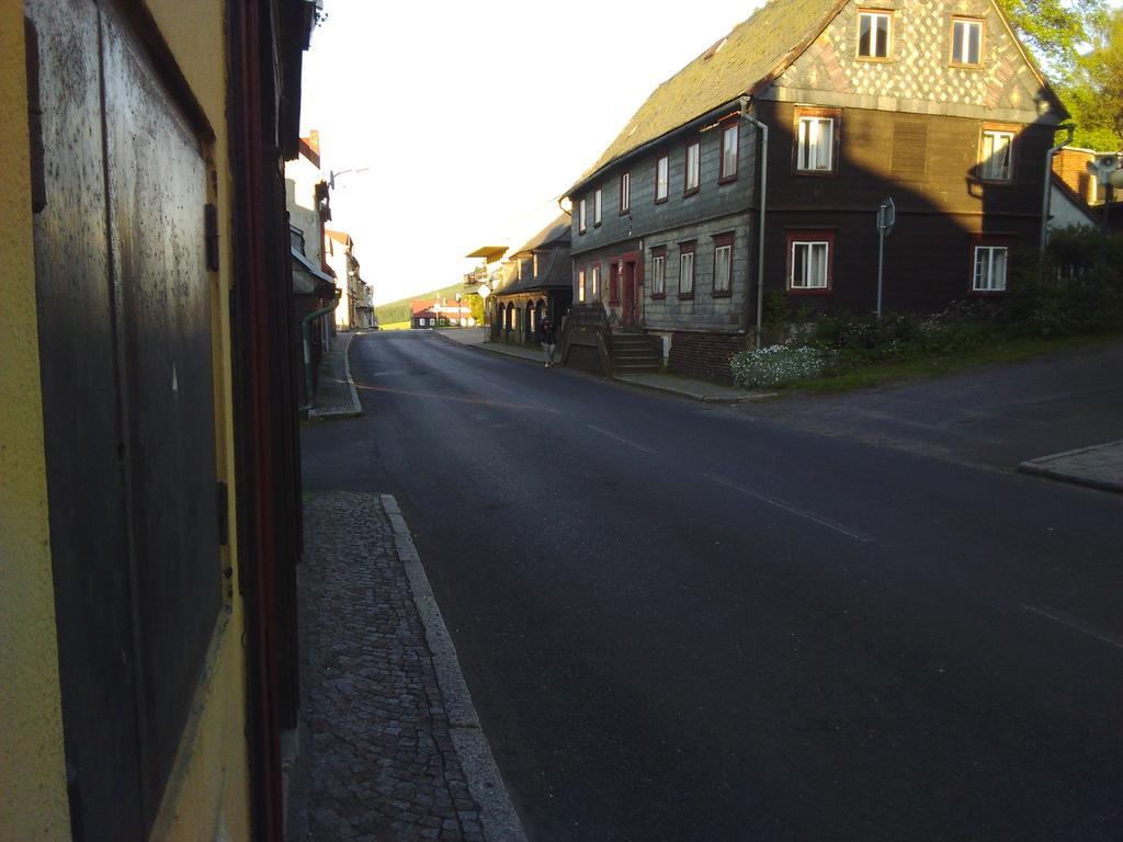 Jiretinska Chaloupka Apartment Jiretin pod Jedlovou Luaran gambar
