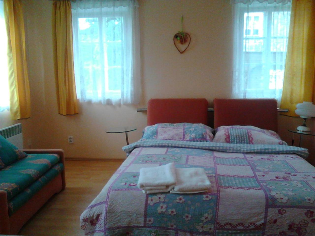 Jiretinska Chaloupka Apartment Jiretin pod Jedlovou Luaran gambar